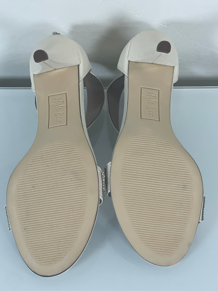 Style & co woman’s heels, size 7.5