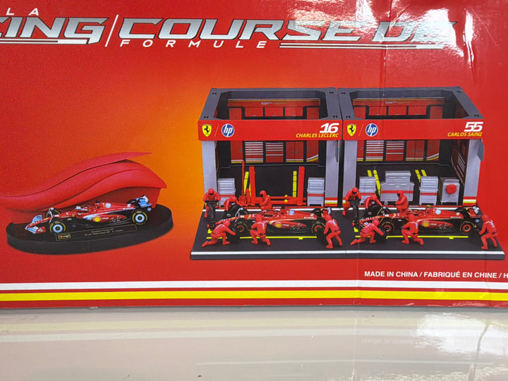 Bburago 1/43 Scale Formula Racing SF 24 Ferrari Pit Stop Crew