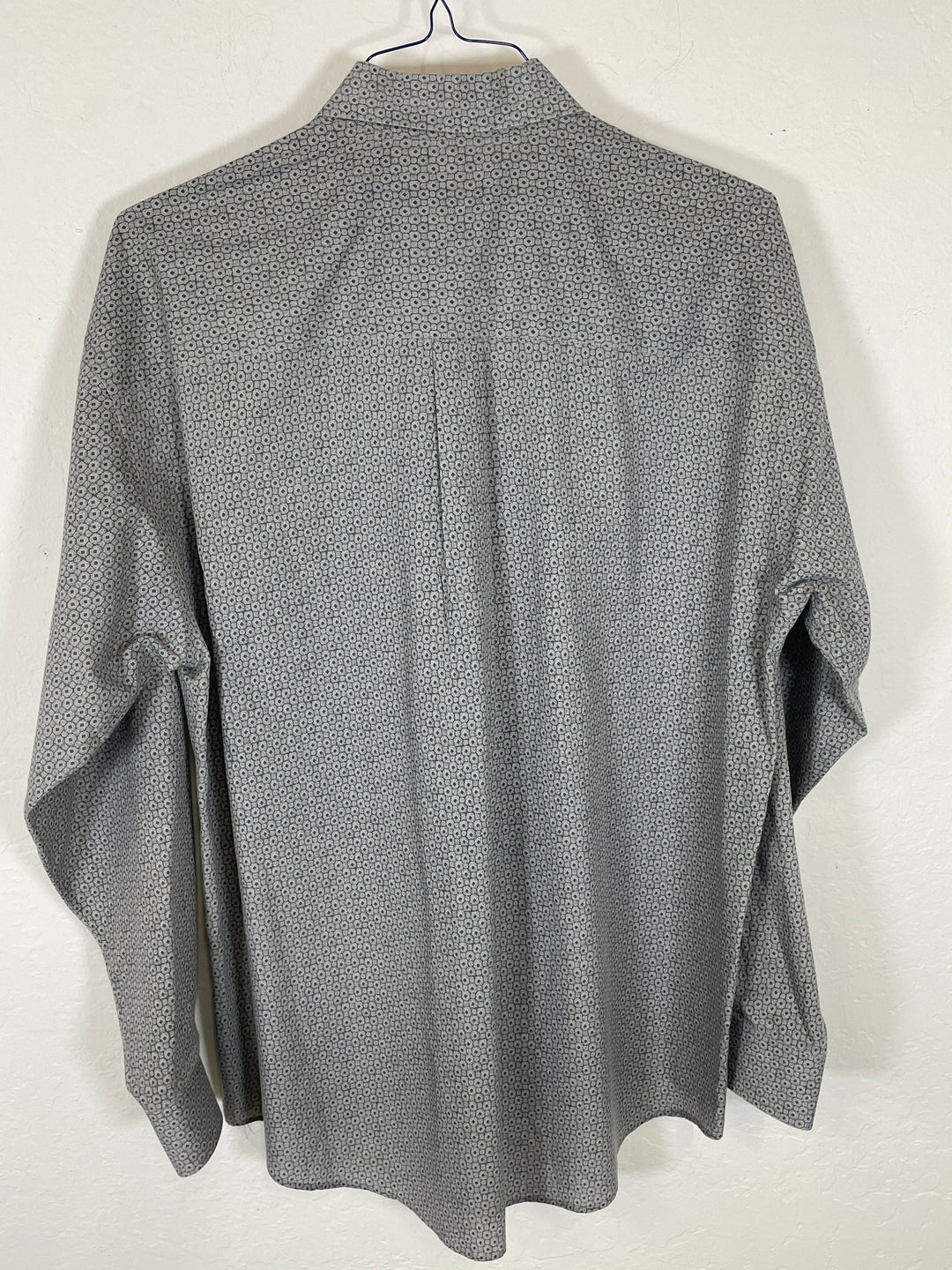 Van Heusen- Dress Shirt