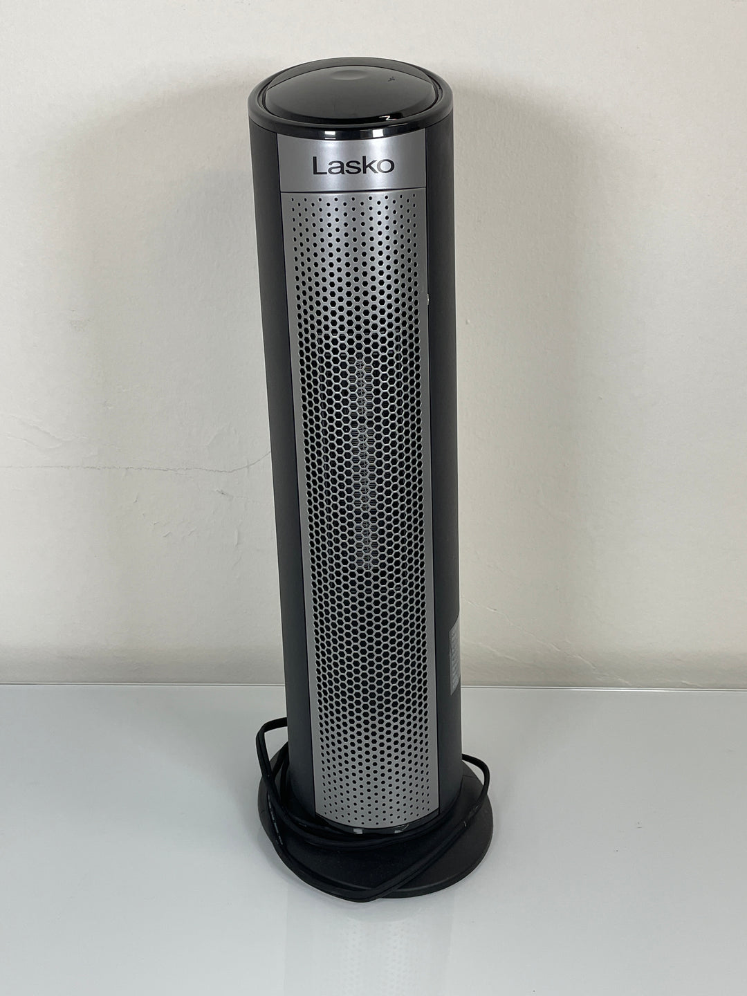Lasko 22' Digital Ceramic Tower Heater