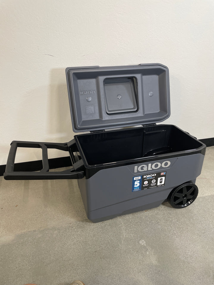 Igloo 90-quart MaxCold Cooler