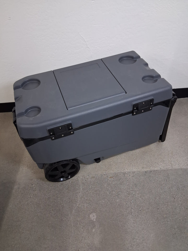 Igloo 90-quart MaxCold Cooler