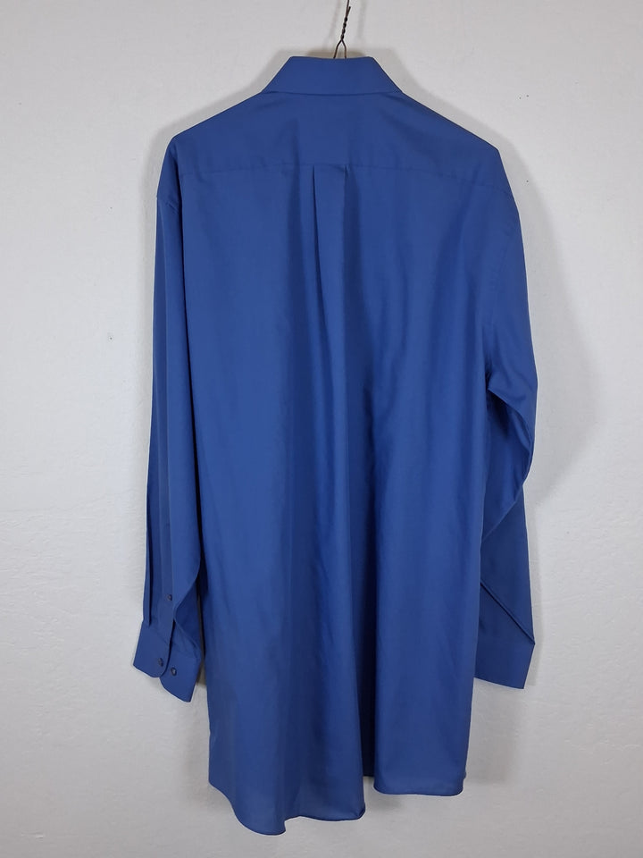 Stafford - Dress Shirt - Size: X-Tall fit 17, 35/36