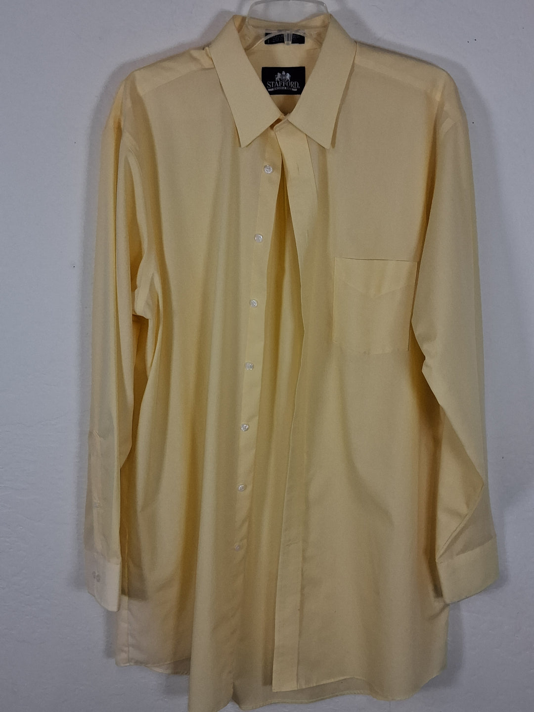 Stafford - Dress Shirt - Size: X-Tall fit 17, 35/36