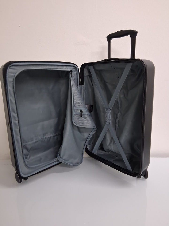 Swiss+Gear Carry-On Expandable Spinner, 20inch
