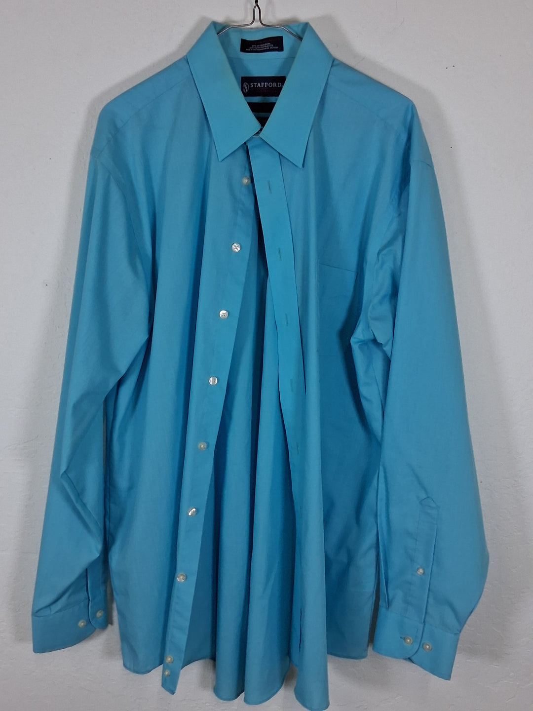 Stafford - Dress Shirt - Size: X-Tall fit 17, 35/36