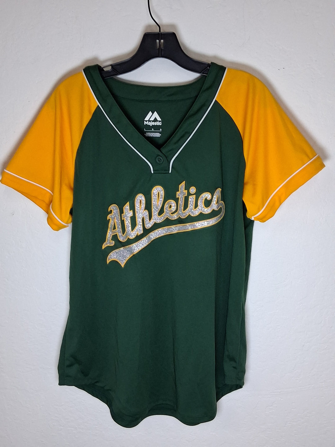 Majestic- woman's jersey
