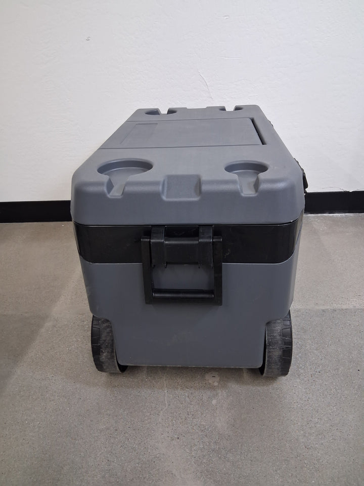 Igloo 90-quart MaxCold Cooler