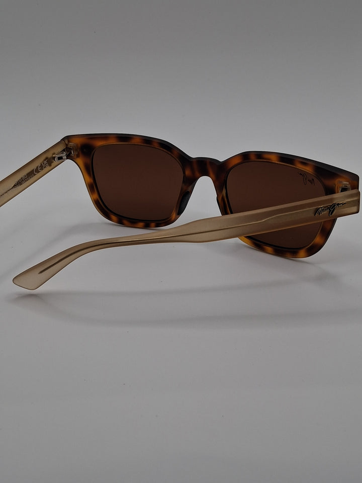 Sunglasses-Maui Jim-Shore Break MJ822-10MD