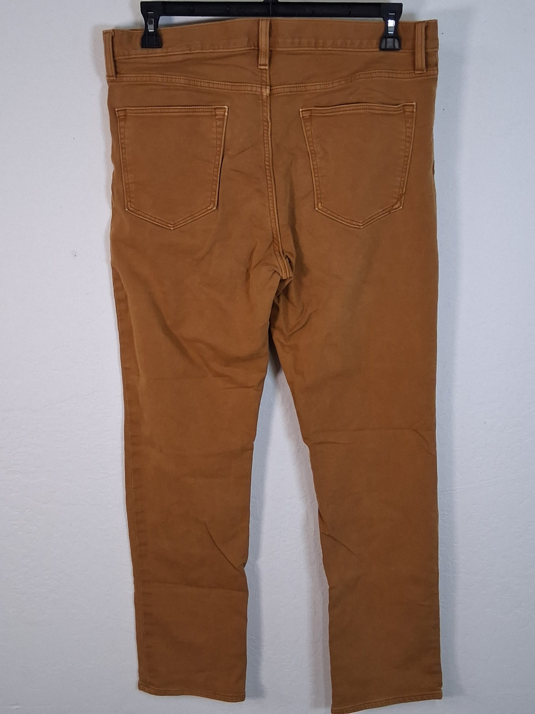 Banana Republic - Traveler (Slim Fit)