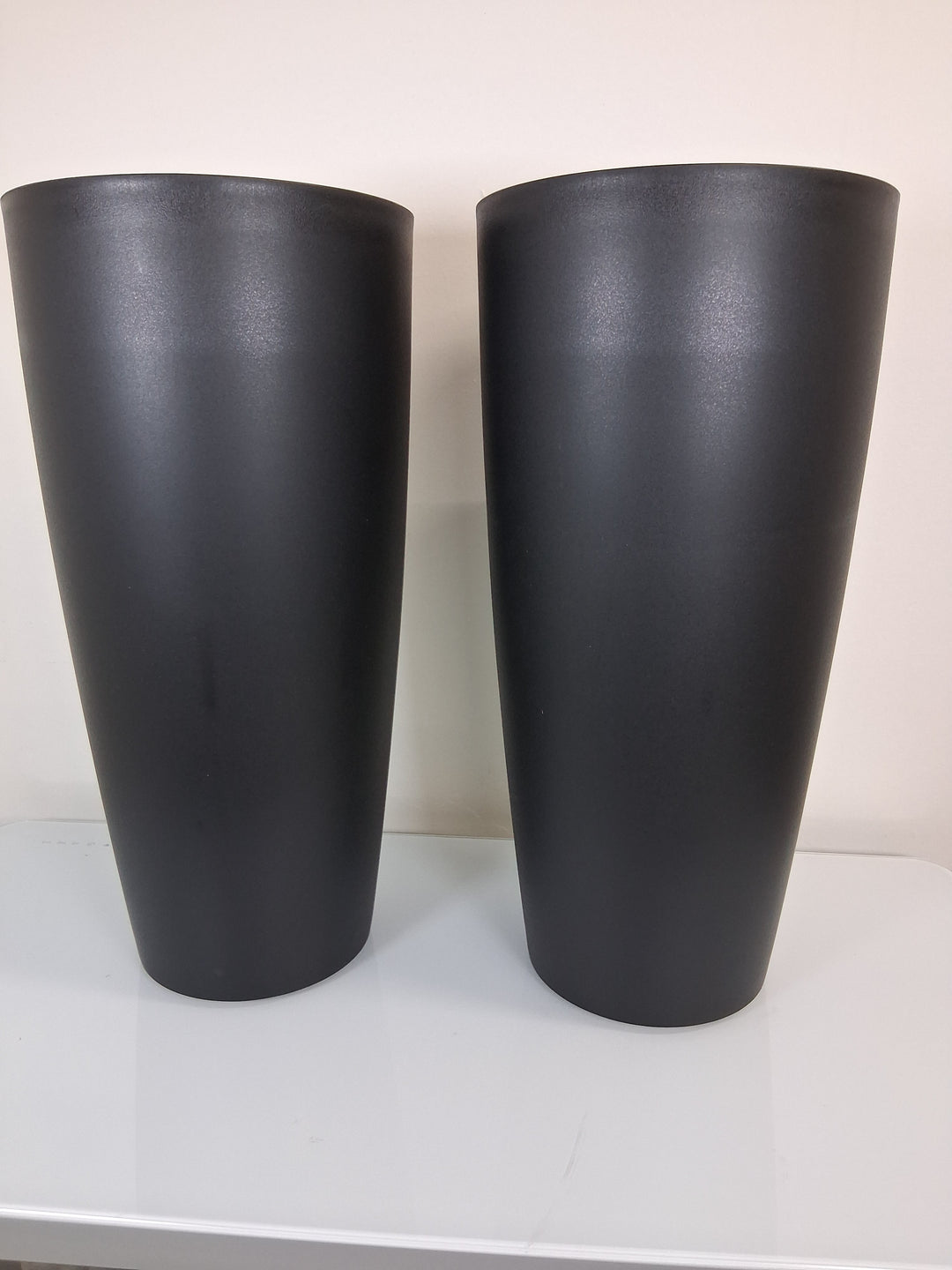 28" Selena Planter by Veradek, 2-pack