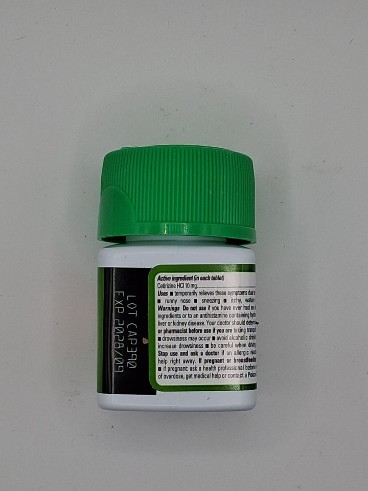 Zyrtec - Certirzine HCI antihistamine 10mg Tablets, 50- count