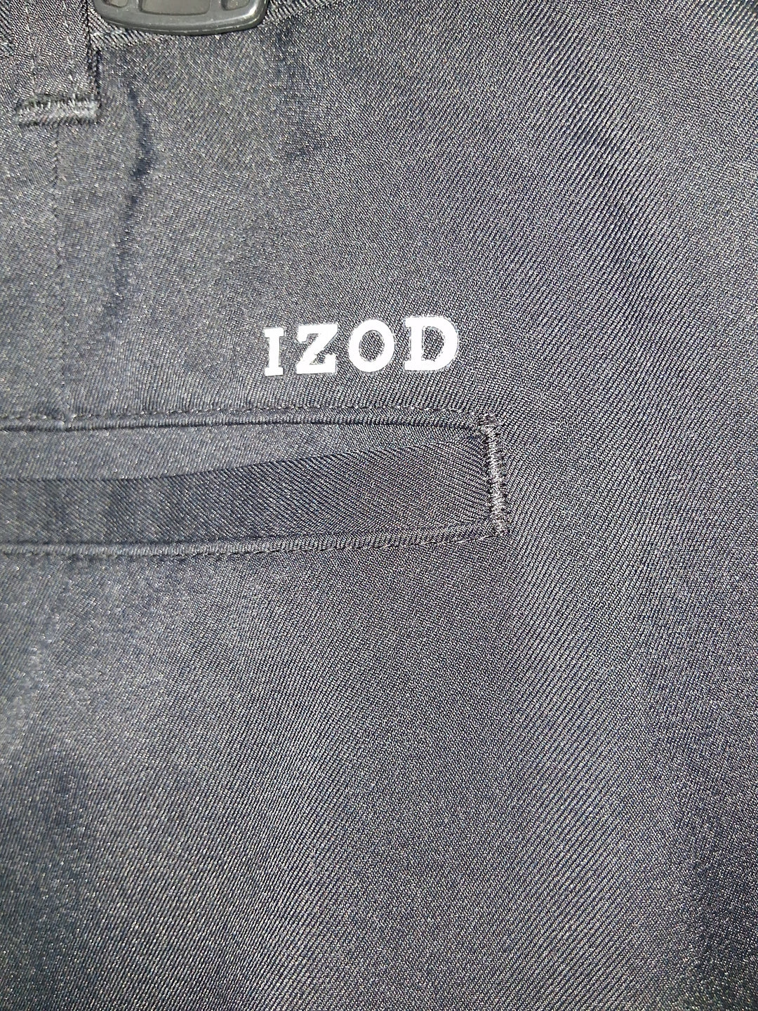 IZOD - golf shorts